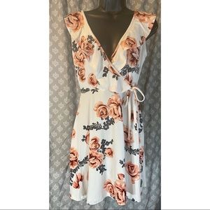 Hot Kiss Cream/Peach Floral Dress